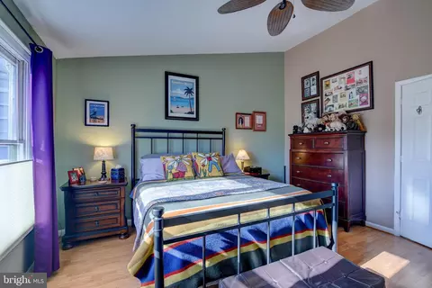 1636 Oak Spring Way, Reston, VA 20190 photo 17