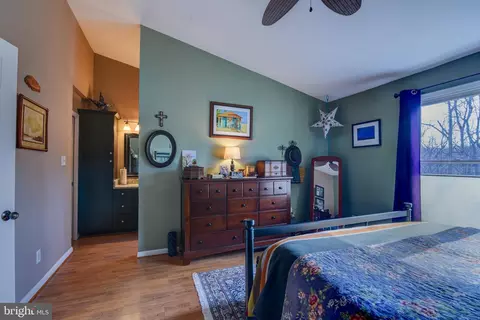 1636 Oak Spring Way, Reston, VA 20190 photo 18