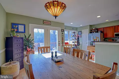 1636 Oak Spring Way, Reston, VA 20190 photo 10