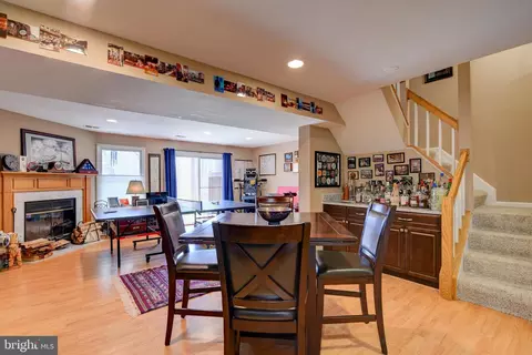 1636 Oak Spring Way, Reston, VA 20190 photo 26