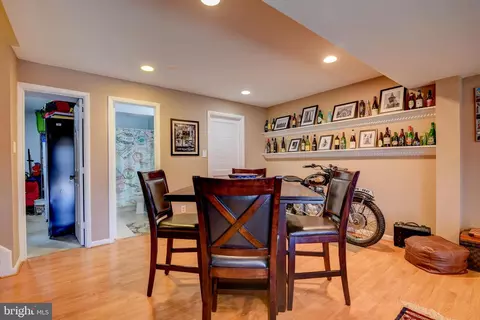 1636 Oak Spring Way, Reston, VA 20190 photo 30