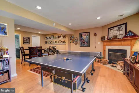 1636 Oak Spring Way, Reston, VA 20190 photo 29