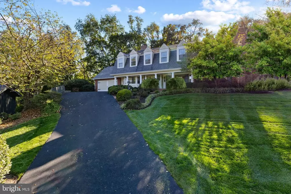 Exterior - 7621 Leith Pl, Alexandria, VA 22307 photo 7 of 7