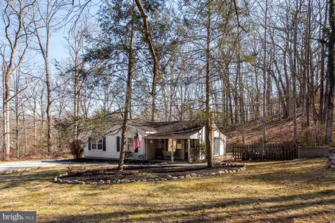 10511 Madison Dr, Lorton, VA 22079