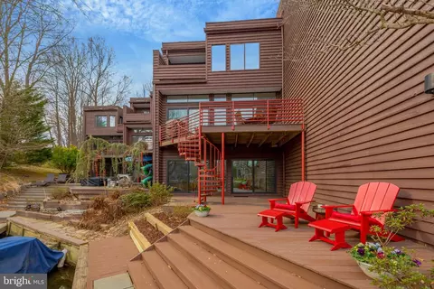2020 Turtle Pond Dr, Reston, VA 20191 photo 4
