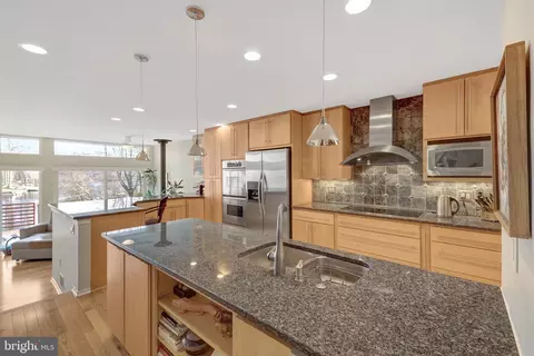 2020 Turtle Pond Dr, Reston, VA 20191 photo 11