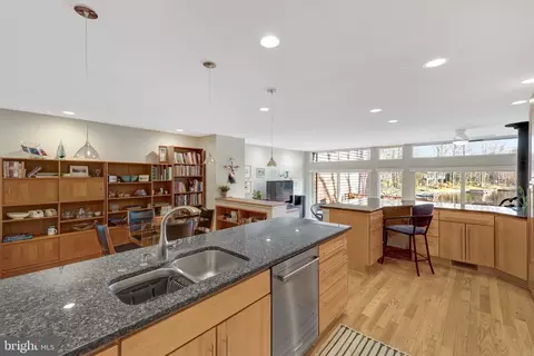 2020 Turtle Pond Dr, Reston, VA 20191 photo 14