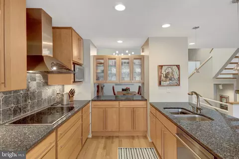 2020 Turtle Pond Dr, Reston, VA 20191 photo 15