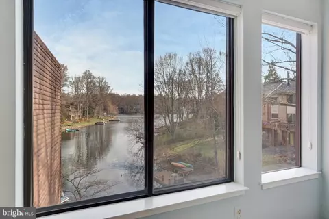 2020 Turtle Pond Dr, Reston, VA 20191 photo 32