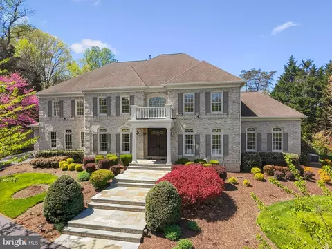 1188 Windrock Dr, Mclean, VA 22102