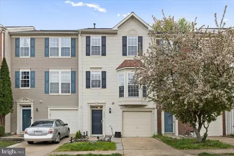 7804 Dogue Indian Cir, Lorton, VA 22079