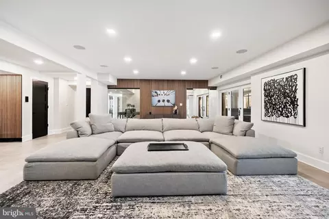 Other - 6470 Kedleston Ct, Mclean, VA 22101 photo 13 of 22