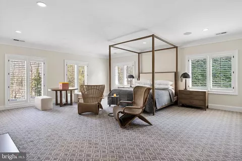 Bedroom - 6470 Kedleston Ct, Mclean, VA 22101 photo 2 of 7