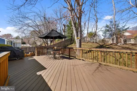 8718 Whitson Ct, Springfield, VA 22153 photo 29