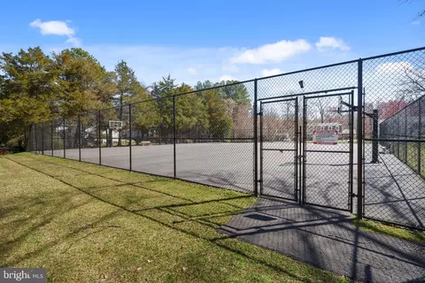 8718 Whitson Ct, Springfield, VA 22153 photo 36