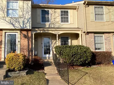 8532 Golden Ridge Ct, Lorton, VA 22079