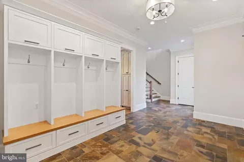 Entry Way - 1907 Bargo Ct, Mclean, VA 22101 photo 9 of 21