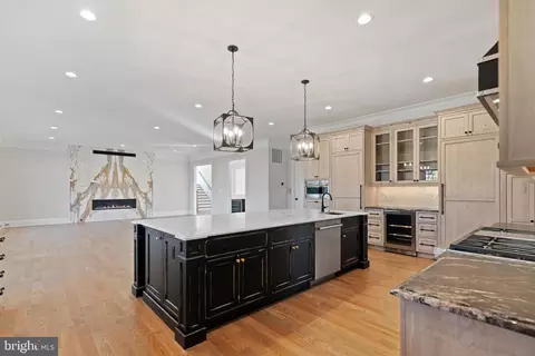 Kitchen - 1907 Bargo Ct, Mclean, VA 22101 photo 3 of 4