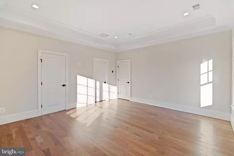 Bedroom - 1907 Bargo Ct, Mclean, VA 22101 photo 6 of 12