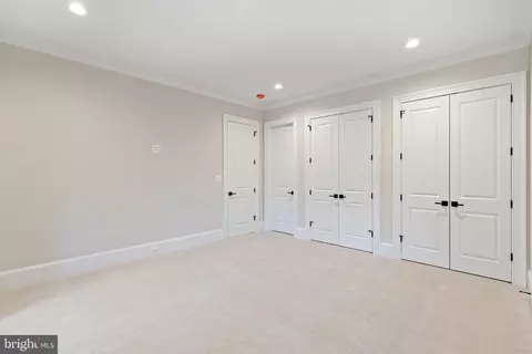 Bedroom - 1907 Bargo Ct, Mclean, VA 22101 photo 11 of 12