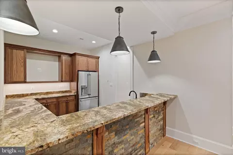 Kitchen - 1907 Bargo Ct, Mclean, VA 22101 photo 4 of 4
