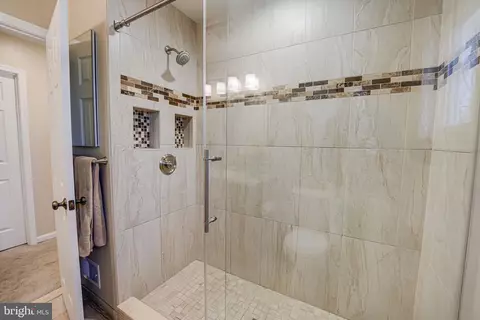 7006 Barnacle Pl, Burke, VA 22015 photo 26