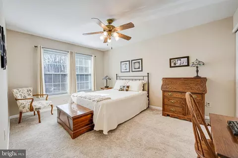 7006 Barnacle Pl, Burke, VA 22015 photo 28