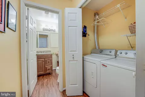 7006 Barnacle Pl, Burke, VA 22015 photo 20