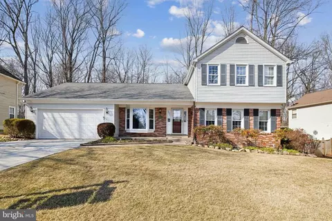 9706 Rossetti Ct, Burke, VA 22015