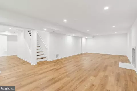 8702 Old Dominion Dr, Mclean, VA 22102 photo 36