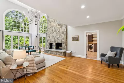 8702 Old Dominion Dr, Mclean, VA 22102 photo 19