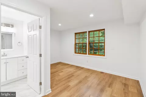 8702 Old Dominion Dr, Mclean, VA 22102 photo 39