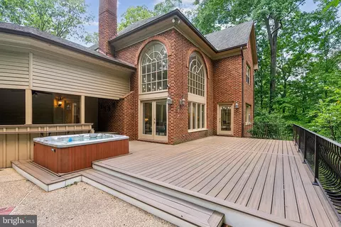 8702 Old Dominion Dr, Mclean, VA 22102 photo 45