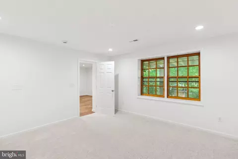 8702 Old Dominion Dr, Mclean, VA 22102 photo 38