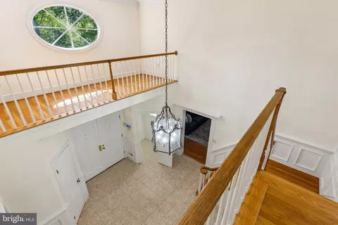 8702 Old Dominion Dr, Mclean, VA 22102 photo 21