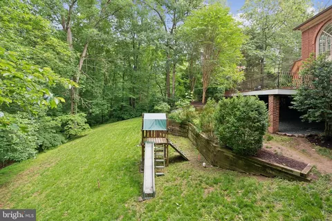 8702 Old Dominion Dr, Mclean, VA 22102 photo 49