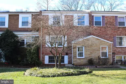 3126 Cedar Grove Dr, Fairfax, VA 22031