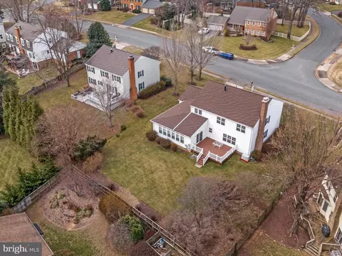 View/Area - 11922 Blue Spruce Rd, Reston, VA 20191 photo 4 of 5