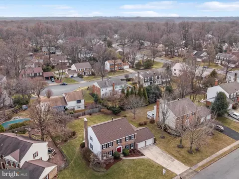 View/Area - 11922 Blue Spruce Rd, Reston, VA 20191 photo 2 of 5