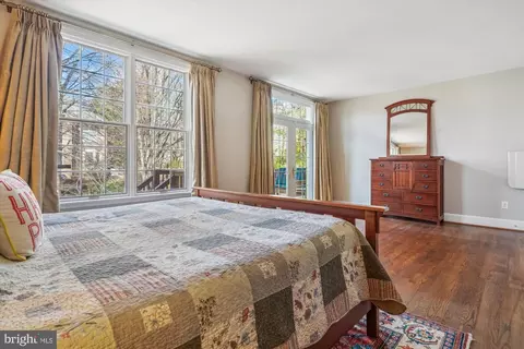 Bedroom - 6100 Solitaire Way, Mclean, VA 22101 photo 2 of 11