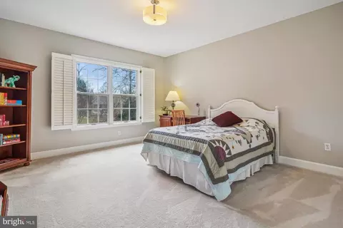 Bedroom - 6100 Solitaire Way, Mclean, VA 22101 photo 6 of 11