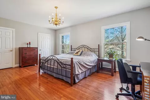 Bedroom - 6100 Solitaire Way, Mclean, VA 22101 photo 5 of 11
