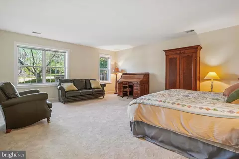 Bedroom - 6100 Solitaire Way, Mclean, VA 22101 photo 10 of 11
