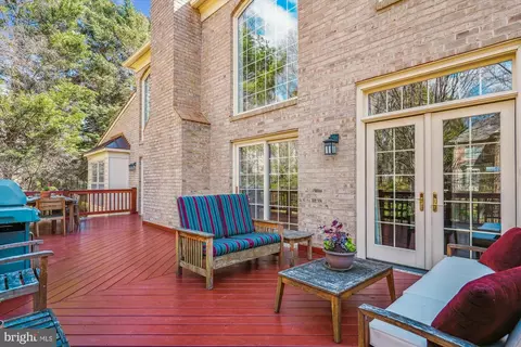 Exterior - 6100 Solitaire Way, Mclean, VA 22101 photo 2 of 10