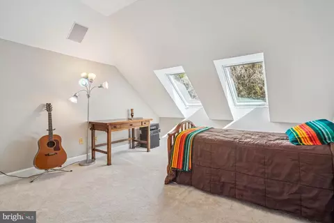 Bedroom - 6100 Solitaire Way, Mclean, VA 22101 photo 8 of 11