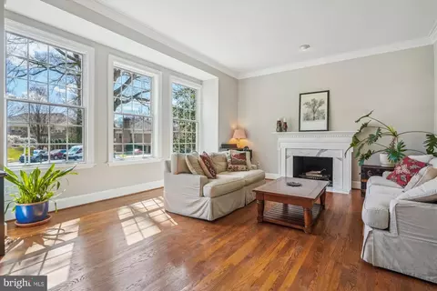 Living - 6100 Solitaire Way, Mclean, VA 22101 photo 1 of 4