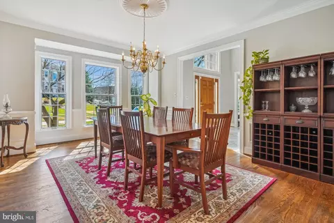 Dining - 6100 Solitaire Way, Mclean, VA 22101 photo 3 of 3