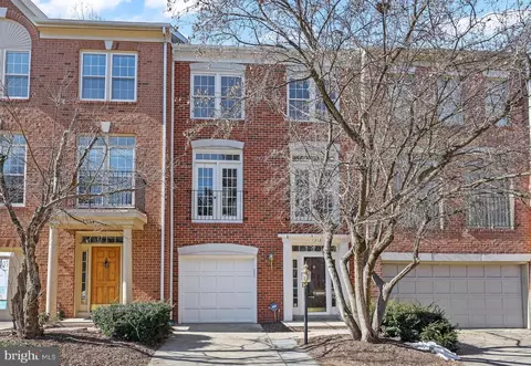 1312 Sundial Dr, Reston, VA 20194