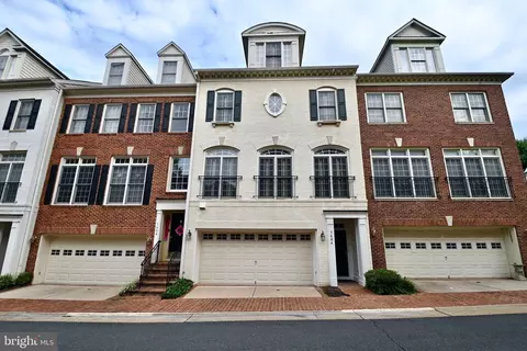 7404 Seneca Ridge Dr, Mclean, VA 22102