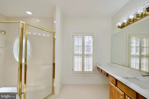 7404 Seneca Ridge Dr, Mclean, VA 22102 photo 22